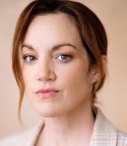 Beth Curry - Voice Actor