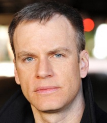 Resident Evil 2 Remake (2019) - Video Game Voice Cast