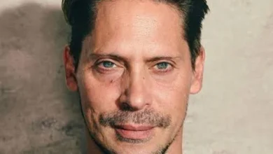 Neil Newbon - Voice Actor