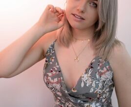 Amanda Lee - Voice Actor
