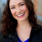 Emily Neves - Voice Actor