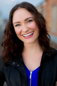 Emily Neves - Voice Actor