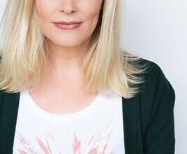 Erin Matthews - Voice Actor