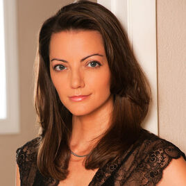 Kara EdwardsAlexis Tipton - Voice Actor