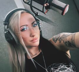 Karlii Hoch - Voice Actor