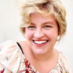 Kelsey Poppen - Voice Actor