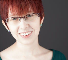 Lara Woodhull - Voice Actor