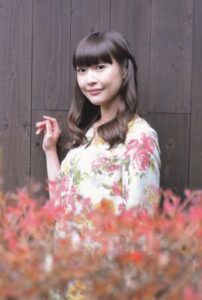 Mamiko Noto - Voice Actor