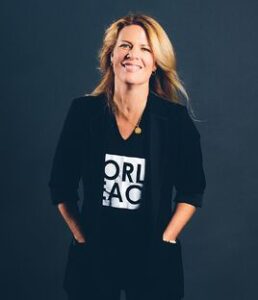 Mary Elizabeth McGlynn - Voice Actor