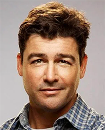 Kyle Chandler - Voice Actor