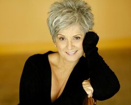 Mary Long - Voice Actor