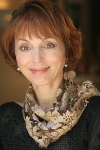Nancy Linari - Voice Actor