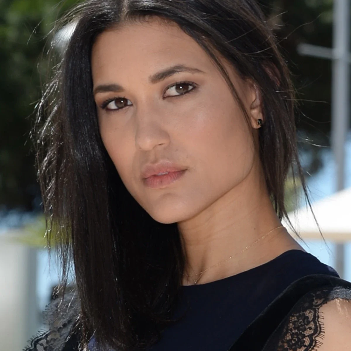 Julia Jones