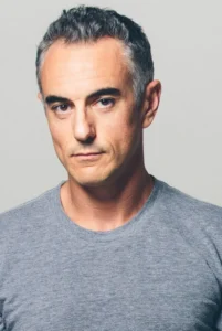 Oliver Vaquer - Voice Actor