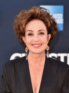 Annie Potts - Voice Actor