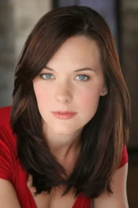 Courtnee Draper - Voice Actor