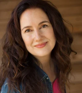 Julianne Buescher - Voice Actor