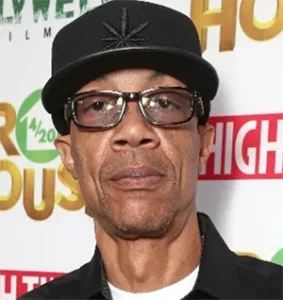 DJ Pooh (Mark Jordan)
