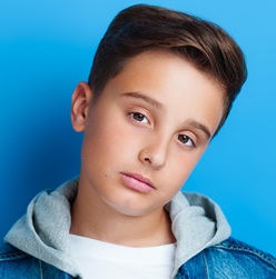 100 Meters - Animation Voice Cast