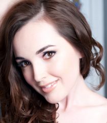 Lindsay Sheppard - Voice Actor