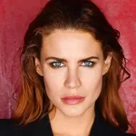 Courtney Hope voices